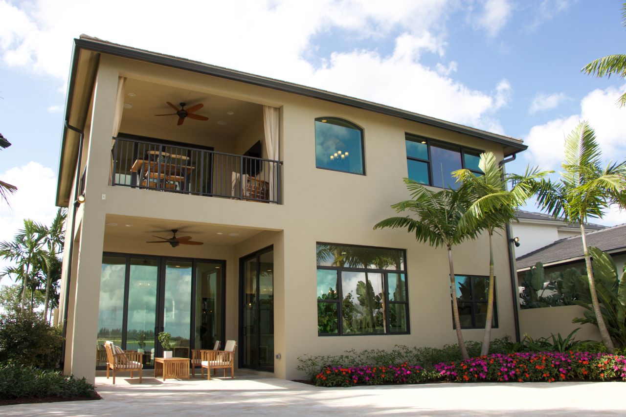 Freshly painted home exterior in Jacksonville